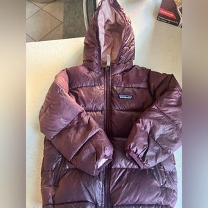 Girls, purple and pink Patagonia jacket 4T